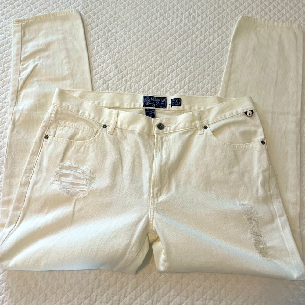 American Rag men’s distressed jeans